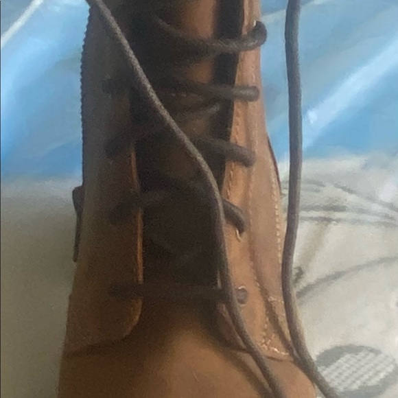 Boots - Picture 3 of 3